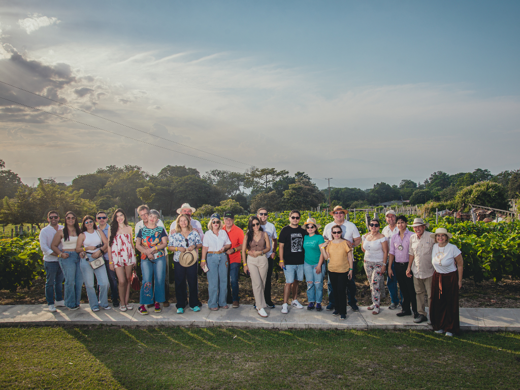 Tour de Vino y Cacao - 25 de Julio